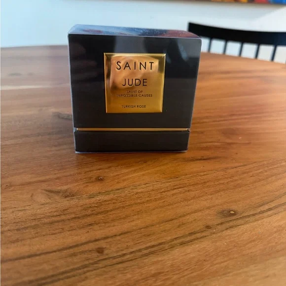 NWT. Saint Candle - Picture 2 of 9